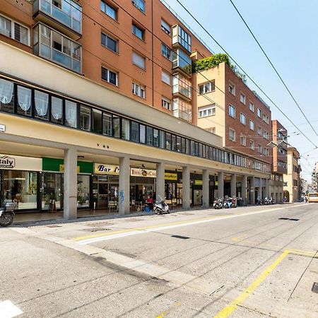 Delia'S Studios In The City Center By Wonderful Italy ボローニャ エクステリア 写真