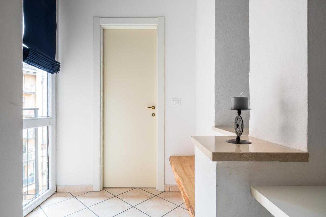 Delia'S Studios In The City Center By Wonderful Italy ボローニャ エクステリア 写真
