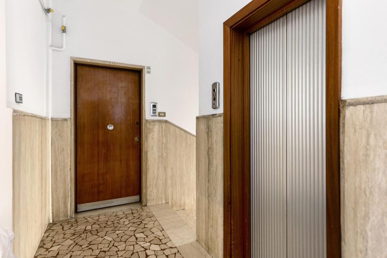 Delia'S Studios In The City Center By Wonderful Italy ボローニャ エクステリア 写真